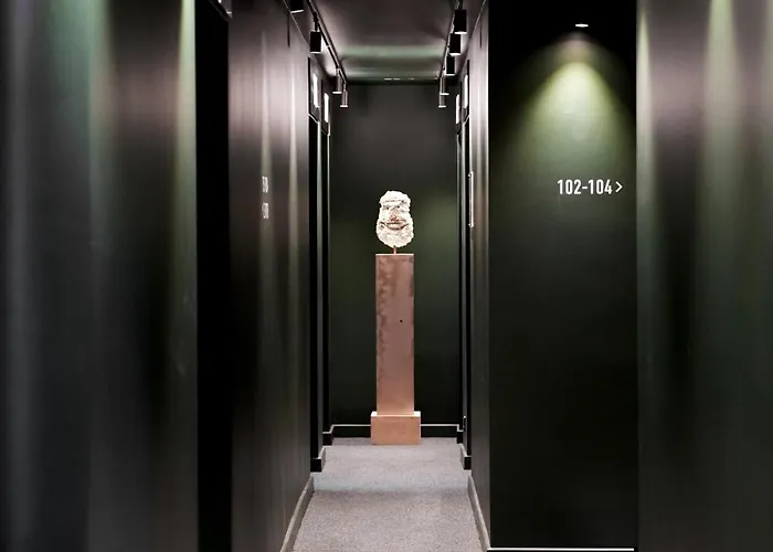 Boutique Hans Отель 4*