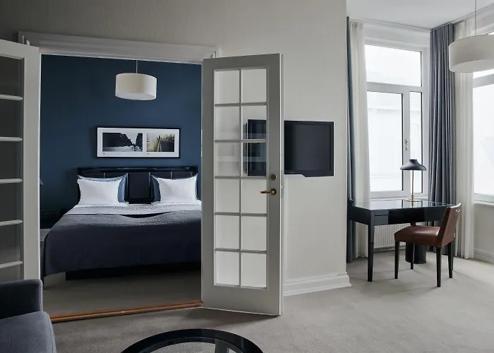 Boutique Hans Hotel 4*